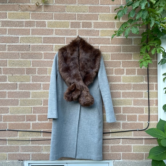 Faux Fur Trim: Zara Brown (Coat Accessory) - Picture 2 of 14